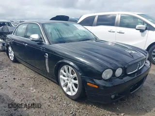 2008 Jaguar XJ 8 with VIN SAJWA71B48SH27792, listed as a IAAI auction lot 40399475 with Not Provided miles and . Bid and sale history available at DreamBid. Image 1.