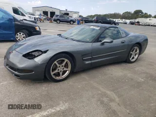 2004 Chevrolet Corvette with VIN 1G1YY22G845109017, listed as a Copart auction lot 75224994 with 125,172 mi miles and Salvage Title. Bid and sale history available at carsss.com. Image 1.