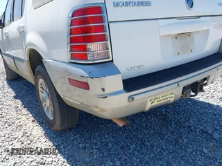 2002 Mercury Mountaineer с VIN 4M2DU86W32ZJ16155, выставлен на аукционе IAAI как лот 42062288 с пробегом Не указан миль и . История ставок и продаж доступна на DreamBid. Изображение 6.
