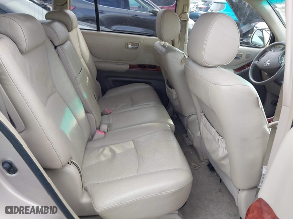 2004 Toyota Highlander with VIN JTEEP21AX40055853, listed as a IAAI auction lot 41640471 with 186,409 mi miles. Bid and sale history available at carsss.com. Image 8.