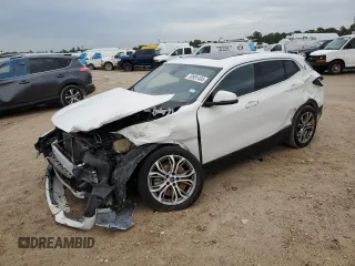 2022 BMW X2 sDrive28i z VIN WBXYH9C00N5U62373, wystawiony jako Copart lot #50991495 z przebiegiem 81 843 mil mil oraz Szkoda całkowita • Salvage title. Historia ofert i sprzedaży dostępna na DreamBid. Obrazek 1.