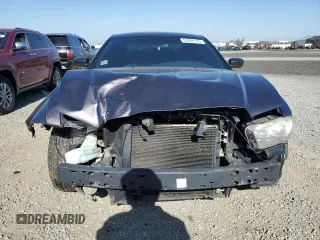 2013 Dodge Charger SE z VIN 2C3CDXBG6DH636433, wystawiony jako Copart lot #57604175 z przebiegiem 216 750 mil mil oraz Tytuł czysty. Historia ofert i sprzedaży dostępna na DreamBid. Obrazek 5.