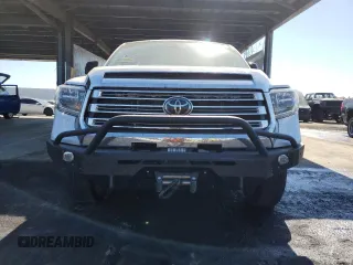 2021 Toyota Tundra Platinum z VIN 5TFAY5F14MX963197, wystawiony jako Copart lot #56002725 z przebiegiem 84 941 mil mil oraz Szkoda całkowita • Salvage title. Historia ofert i sprzedaży dostępna na DreamBid. Obrazek 5.