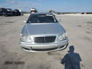 2005 Mercedes-Benz S-Class 5.0L with VIN WDBNG75J05A445852, listed as a Copart auction lot 74355324 with 0 mi miles and Clean Title. Bid and sale history available at carsss.com. Image 5.