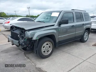2014 Jeep Patriot Sport with VIN 1C4NJPBA7ED529723, listed as a IAAI auction lot 41971183 with 91,737 mi miles. Bid and sale history available at carsss.com. Image 2.