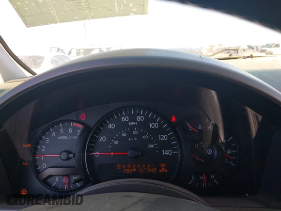 2004 Nissan Titan LE with VIN 1N6AA07B74N547779, listed as a IAAI auction lot 41977881 with 157,348 mi miles and . Bid and sale history available at carsss.com. Image 7.
