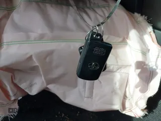 2018 Toyota RAV4 SE с VIN 2T3NFREV8JW437464, выставлен на аукционе IAAI как лот 42385066 с пробегом 90 732 миль миль и . История ставок и продаж доступна на DreamBid. Изображение 11.