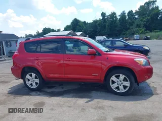 2007 Toyota RAV4 Sport с VIN JTMBK32V476024774, выставлен на аукционе IAAI как лот 42648957 с пробегом 231 545 миль миль и . История ставок и продаж доступна на DreamBid. Изображение 13.