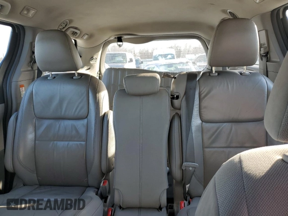 2018 Toyota Sienna L with VIN 5TDZZ3DC5JS944216, listed as a Copart auction lot 42262675 with 163,078 mi miles and Clean Title. Bid and sale history available at DreamBid. Image 10.