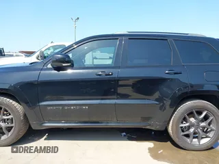 2020 Jeep Grand Cherokee Limited with VIN 1C4RJEBG1LC328977, listed as a IAAI auction lot 42498006 with 54,033 mi miles and . Bid and sale history available at DreamBid. Image 13.