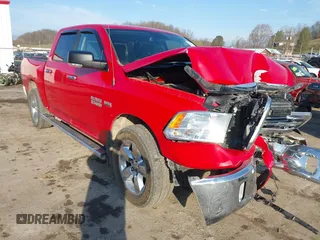 2015 Ram 1500 Big Horn z VIN 1C6RR7LT1FS719886, wystawiony jako IAAI lot #41898418 z przebiegiem 145 064 mil mil oraz . Historia ofert i sprzedaży dostępna na DreamBid. Obrazek 1.