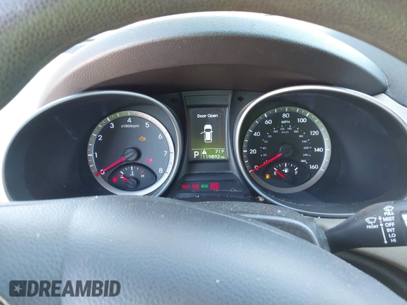 2014 Hyundai Santa Fe Sport with VIN 5XYZT3LB5EG133688, listed as a IAAI auction lot 42077837 with 119,892 mi miles. Bid and sale history available at carsss.com. Image 7.