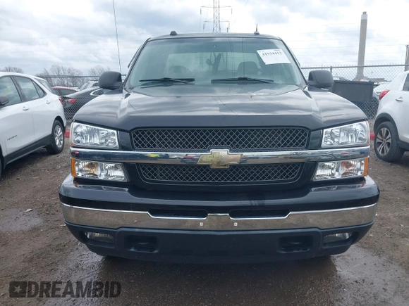 2005 Chevrolet Silverado 1500 Z71 with VIN 1GCEK19B85E146201, listed as a IAAI auction lot 41934412 with 175,240 mi miles. Bid and sale history available at carsss.com. Image 12.
