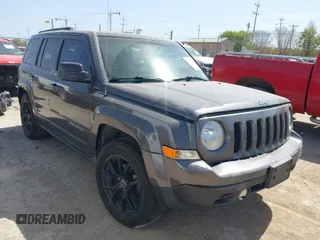 2015 Jeep Patriot Sport with VIN 1C4NJPBA4FD156481, listed as a IAAI auction lot 41850132 with 240,186 mi miles. Bid and sale history available at carsss.com. Image 1.