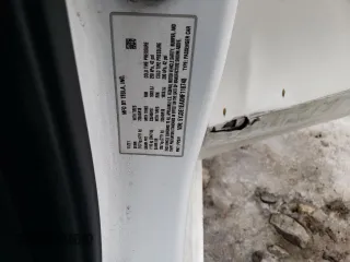 2022 Tesla Model 3 z VIN 5YJ3E1EAXNF118748, wystawiony jako Copart lot #43690075 z przebiegiem 52 494 mil mil oraz Szkoda całkowita • Salvage title. Historia ofert i sprzedaży dostępna na DreamBid. Obrazek 14.