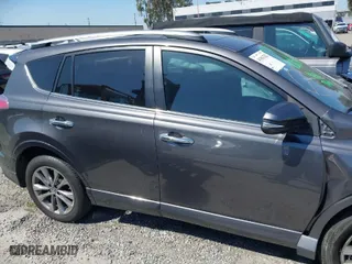 2017 Toyota RAV4 Limited with VIN 2T3YFREV4HW330306, listed as a IAAI auction lot 41963262 with 33,915 mi miles. Bid and sale history available at carsss.com. Image 13.