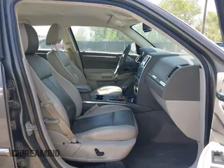 2008 Chrysler 300 Touring with VIN 2C3LA53G48H295678, listed as a IAAI auction lot 42007155 with 218,020 mi miles. Bid and sale history available at carsss.com. Image 5.