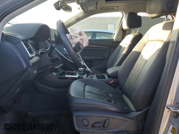 2022 Audi Q5 Premium Plus z VIN WA1BBAFY3N2131211, wystawiony jako Copart lot #87074674 z przebiegiem Nie podano mil oraz Szkoda całkowita • Salvage title. Historia ofert i sprzedaży dostępna na DreamBid. Obrazek 7.
