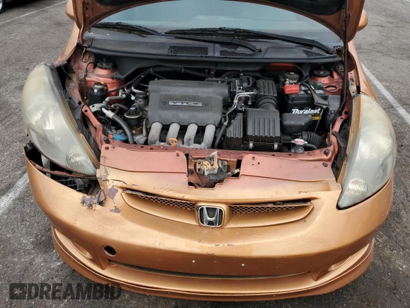 2008 Honda Fit Sport with VIN JHMGD386X8S035284, listed as a Copart auction lot 72399624 with 122,588 mi miles and Salvage Title. Bid and sale history available at carsss.com. Image 11.