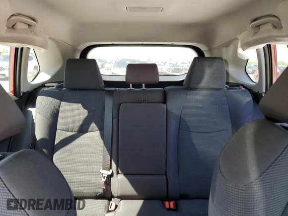 2023 Toyota RAV4 LE z VIN 2T3H1RFV7PW285194, wystawiony jako Copart lot #52609445 z przebiegiem 28 474 mil mil oraz Szkoda całkowita • Salvage title. Historia ofert i sprzedaży dostępna na DreamBid. Obrazek 10.