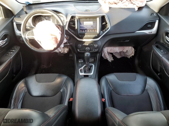 2015 Jeep Cherokee Trailhawk with VIN 1C4PJMBB0FW719904, listed as a Copart auction lot 88491845 with 143,550 mi miles and Non Repairable. Bid and sale history available at carsss.com. Image 8.