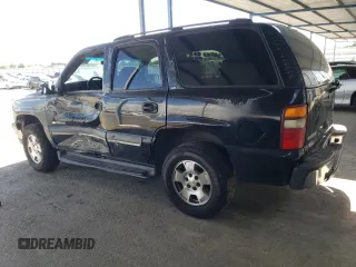 2002 Chevrolet Tahoe LS z VIN 1GNEC13V32J215385, wystawiony jako Copart lot #56666035 z przebiegiem 227 553 mil mil oraz Szkoda całkowita • Salvage title. Historia ofert i sprzedaży dostępna na DreamBid. Obrazek 2.