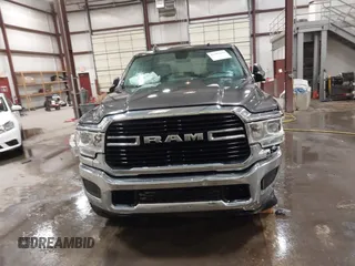 2020 Ram 2500 Big Horn with VIN 3C6UR5DJ8LG298134, listed as a IAAI auction lot 41705639 with 85,130 mi miles. Bid and sale history available at carsss.com. Image 12.