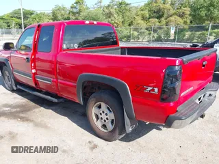 2006 Chevrolet Silverado 1500 LT3 with VIN 1GCEK19Z36Z136862, listed as a IAAI auction lot 42097096 with 254,905 mi miles and . Bid and sale history available at DreamBid. Image 3.