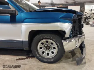 2018 Chevrolet Silverado 1500 LT with VIN 2GCVKREC9J1114124, listed as a IAAI auction lot 41201516 with 51,857 mi miles. Bid and sale history available at carsss.com. Image 6.