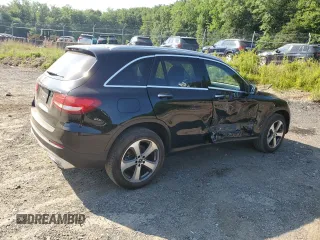 2018 Mercedes-Benz GLC 300 with VIN WDC0G4JB8JV061971, listed as a Copart auction lot 61849395 with 55,549 mi miles and Salvage title. Bid and sale history available at DreamBid. Image 3.