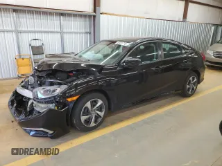2020 Honda Civic LX z VIN 2HGFC2F64LH551171, wystawiony jako Copart lot #48491715 z przebiegiem 56 715 mil mil oraz Szkody całkowita. Historia ofert i sprzedaży dostępna na DreamBid. Obrazek 1.