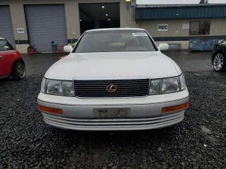 1994 Lexus LS z VIN JT8UF11EXR0201304, wystawiony jako Copart lot #78466554 z przebiegiem 176 993 mil mil oraz Tytuł czysty. Historia ofert i sprzedaży dostępna na DreamBid. Obrazek 5.