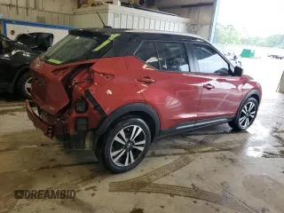 2019 Nissan Kicks SR z VIN 3N1CP5CU5KL569794, wystawiony jako Copart lot #55104055 z przebiegiem 50 184 mil mil oraz Czysty tytuł • Clean title. Historia ofert i sprzedaży dostępna na DreamBid. Obrazek 3.