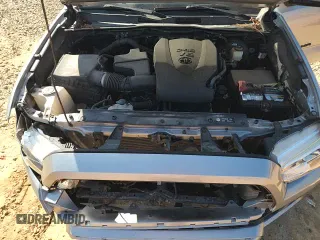 2017 Toyota Tacoma SR5 with VIN 5TFSZ5ANXHX082683, listed as a Copart auction lot 81510335 with 75,413 mi miles and Salvage title. Bid and sale history available at DreamBid. Image 14.