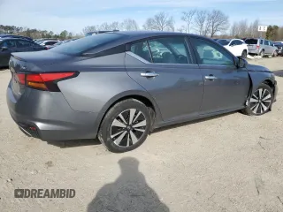 2022 Nissan Altima SV with VIN 1N4BL4DW6NN367779, listed as a Copart auction lot 46470605 with 42,142 mi miles and Salvage Title. Bid and sale history available at DreamBid. Image 3.