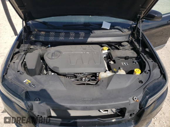 2019 Jeep Cherokee Limited with VIN 1C4PJLDX0KD144244, listed as a Copart auction lot 44028935 with 43,777 mi miles and Clean title. Bid and sale history available at DreamBid. Image 12.