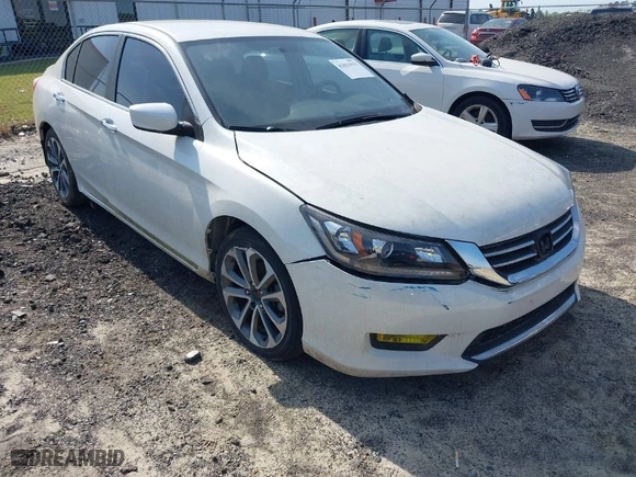 2014 Honda Accord Sedan Sport with VIN 1HGCR2F51EA017877, listed as a IAAI auction lot 42033911 with 44,016 mi miles. Bid and sale history available at carsss.com. Image 1.