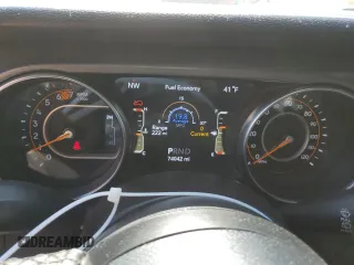 2021 Jeep Wrangler Unlimited 80th Anniversary with VIN 1C4HJXDN0MW792927, listed as a Copart auction lot 53498075 with 74,042 mi miles and Salvage title. Bid and sale history available at DreamBid. Image 9.
