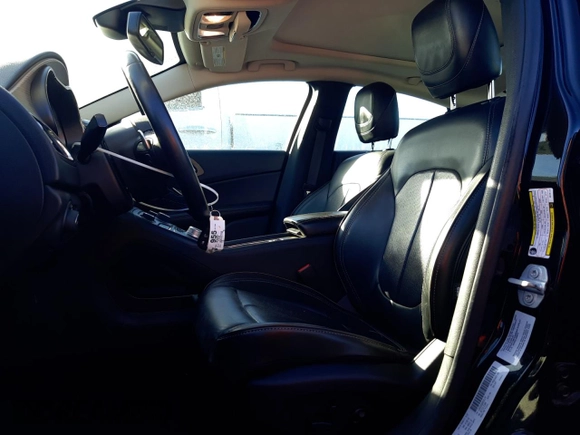 2016 Chrysler 200 C with VIN 1C3CCCEG2GN191174, listed as a Copart auction lot 83074884 with 75,715 mi miles and Salvage Title. Bid and sale history available at carsss.com. Image 7.