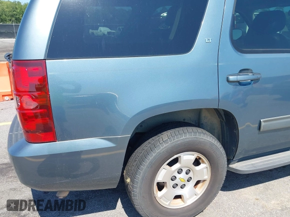 2010 Chevrolet Tahoe LT with VIN 1GNMCBE3XAR247988, listed as a IAAI auction lot 42600299 with 236,722 mi miles and . Bid and sale history available at DreamBid. Image 17.