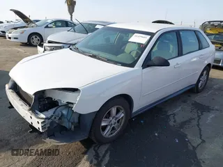 2005 Chevrolet Malibu Maxx LS with VIN 1G1ZT62815F320526, listed as a IAAI auction lot 41459666 with 197,930 mi miles. Bid and sale history available at carsss.com. Image 2.