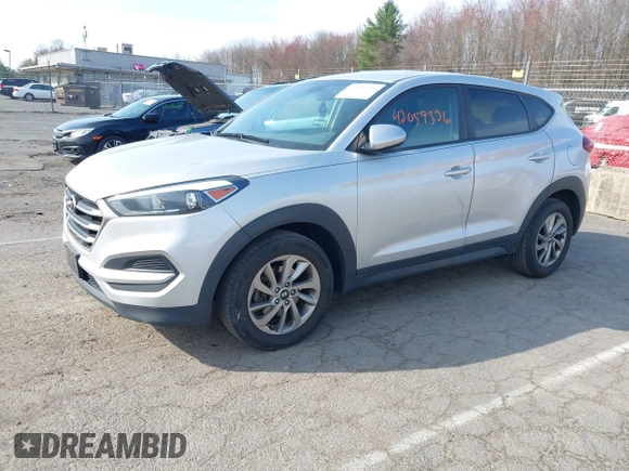 2018 Hyundai Tucson SE z VIN KM8J2CA44JU644303, wystawiony jako IAAI lot #42059326 z przebiegiem 67 873 mil mil oraz . Historia ofert i sprzedaży dostępna na DreamBid. Obrazek 17.