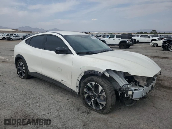2024 Ford Mustang Mach-E Select z VIN 3FMTK1R45RMA23332, wystawiony jako Copart lot #62420565 z przebiegiem 17 275 mil mil oraz Szkoda całkowita • Salvage title. Historia ofert i sprzedaży dostępna na DreamBid. Obrazek 4.