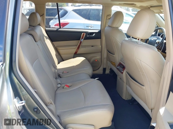 2013 Toyota Highlander Limited z VIN 5TDYK3EH6DS108655, wystawiony jako IAAI lot #42161375 z przebiegiem 138 670 mil mil oraz . Historia ofert i sprzedaży dostępna na DreamBid. Obrazek 8.
