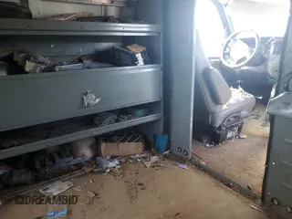 2012 Chevrolet Express Cargo с VIN 1GCSGAFX4C1117139, выставлен на аукционе Copart как лот 55267815 с пробегом 267 783 миль миль и Списание • Salvage title. История ставок и продаж доступна на DreamBid. Изображение 11.