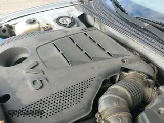 2010 Hyundai Azera Limited z VIN KMHFC4DF7AA451182, wystawiony jako IAAI lot #43038418 z przebiegiem 184 147 mil mil oraz . Historia ofert i sprzedaży dostępna na DreamBid. Obrazek 19.