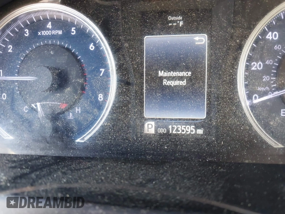 2016 Toyota Camry XLE with VIN 4T4BF1FKXGR519647, listed as a IAAI auction lot 42010266 with 123,595 mi miles and . Bid and sale history available at DreamBid. Image 15.