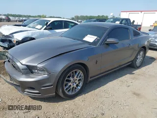 2014 Ford Mustang V6 with VIN 1ZVBP8AM3E5225590, listed as a IAAI auction lot 42148999 with 94,911 mi miles and . Bid and sale history available at DreamBid. Image 2.