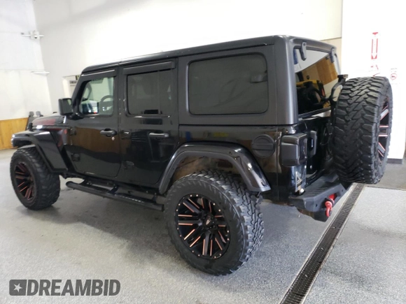 2020 Jeep Wrangler Unlimited Sahara z VIN 1C4HJXEN8LW118599, wystawiony jako Copart lot #60687535 z przebiegiem 74 824 mil mil oraz Czysty tytuł • Clean title. Historia ofert i sprzedaży dostępna na DreamBid. Obrazek 2.