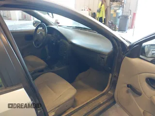 2001 Saturn SL z VIN 1G8ZF52841Z208220, wystawiony jako IAAI lot #42288195 z przebiegiem Nie podano mil oraz . Historia ofert i sprzedaży dostępna na DreamBid. Obrazek 5.